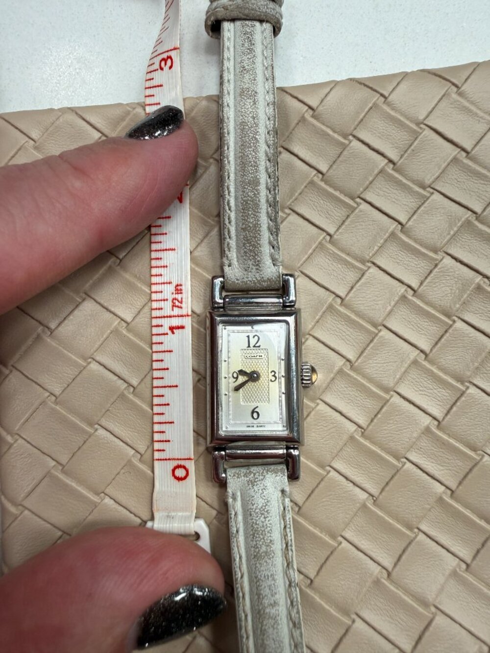 Vintage Coach Tank Watch Women Dial Silver Tone Rectangle Model 0820 New Battery - Picture 8 of 8